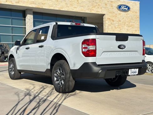 New 2025 Ford Maverick XLT image 50
