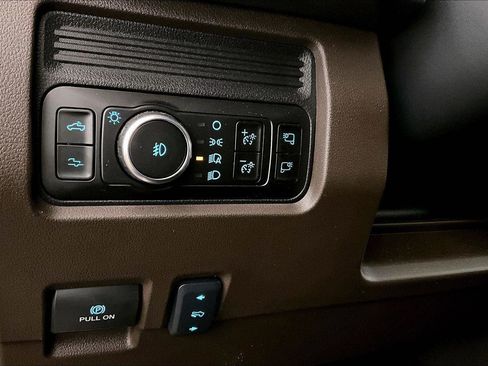 Used 2025 Ford F250 King Ranch image 30