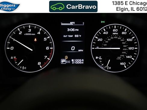 Used 2025 Subaru Forester Premium AWD/4WD image 19