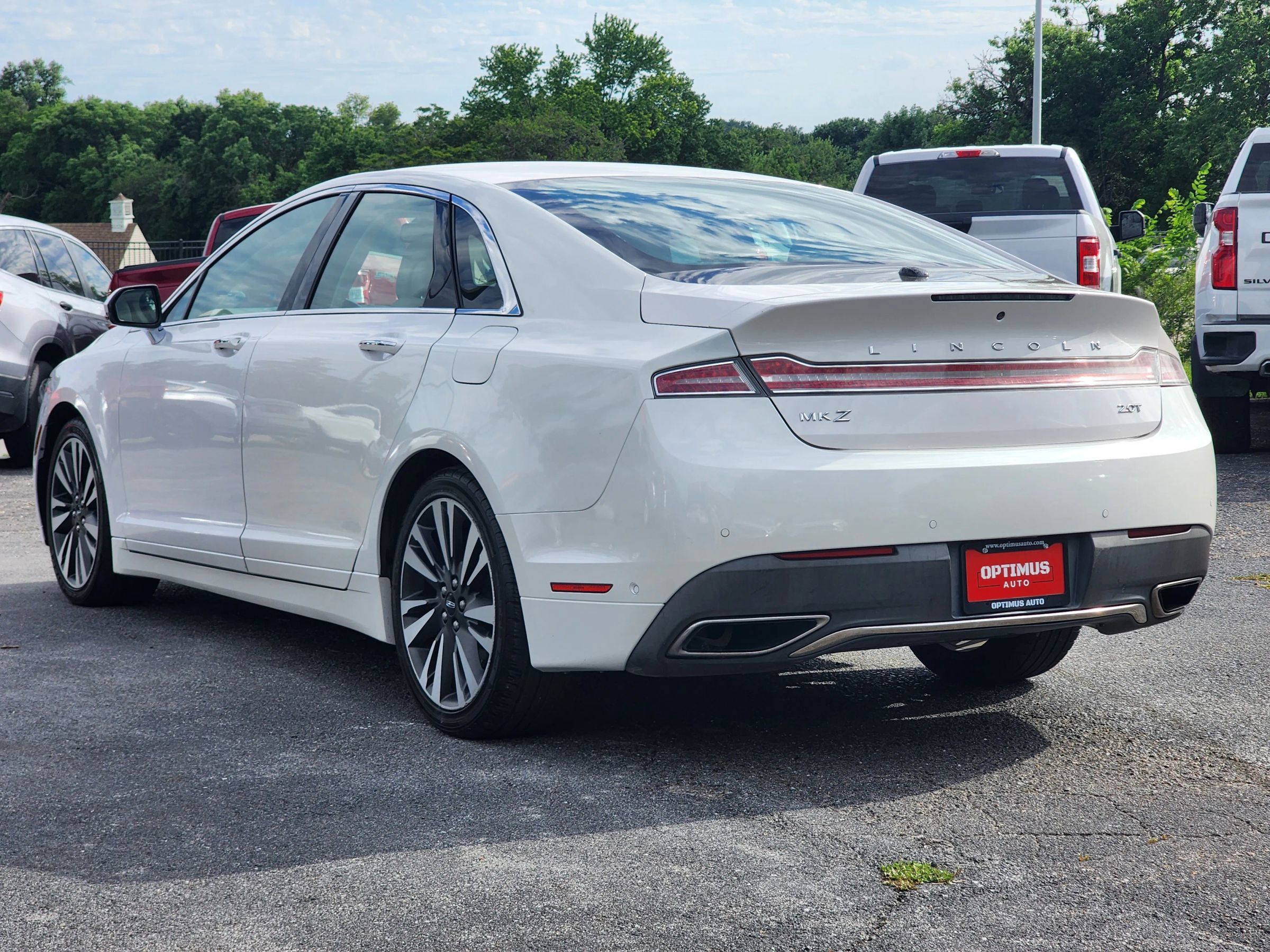 Used 2018 Lincoln MKZ Reserve w/ Climate Package FWD image 5