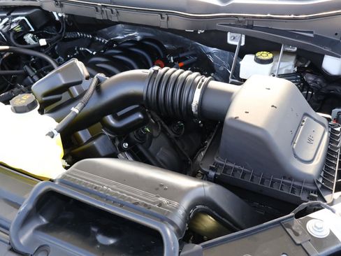 Used 2024 Ford F150 XL image 21