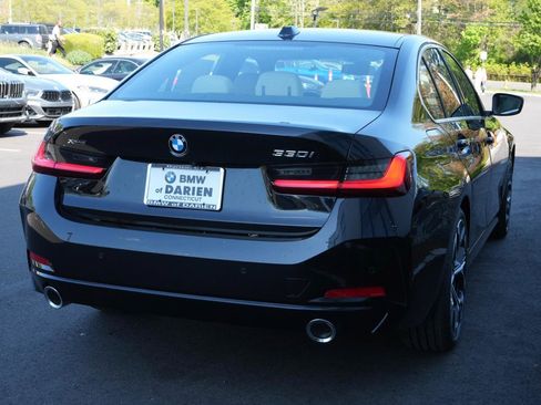 New 2026 BMW 330i xDrive Sedan w/ Premium Package AWD/4WD image 16