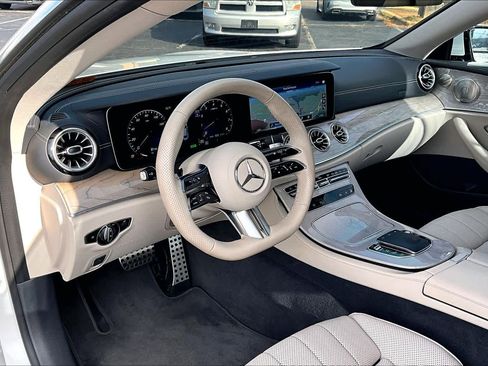 Used 2023 Mercedes-Benz E 450 Coupe image 17