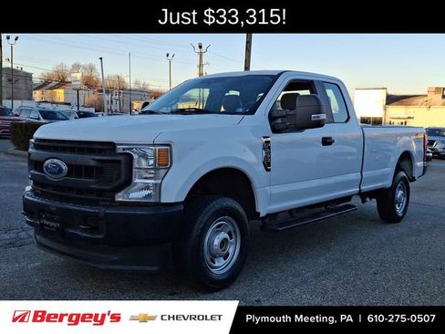 Used 2022 Ford F250 XL w/ Power Equipment Group image 1
