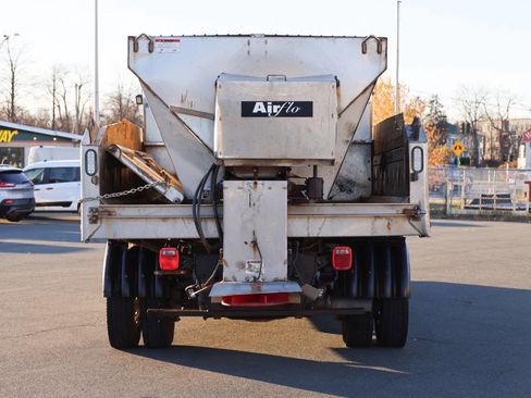 Used 2017 RAM 5500 Tradesman w/ Power & Remote Entry Group image 6