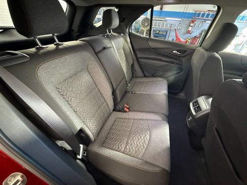 Used 2023 Chevrolet Equinox LT FWD image 28