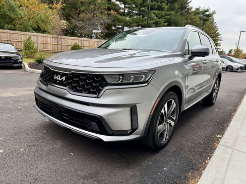 Certified 2023 Kia Sorento SX Prestige image 36