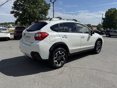 Used 2017 Subaru Crosstrek 2.0i AWD/4WD image 5
