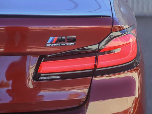 Used 2023 BMW M5 w/ Competition Package image 7