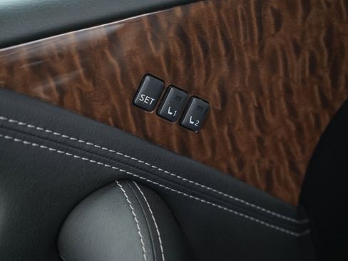 Used 2020 Nissan Armada Platinum w/ Captain's Chairs Package AWD/4WD image 28