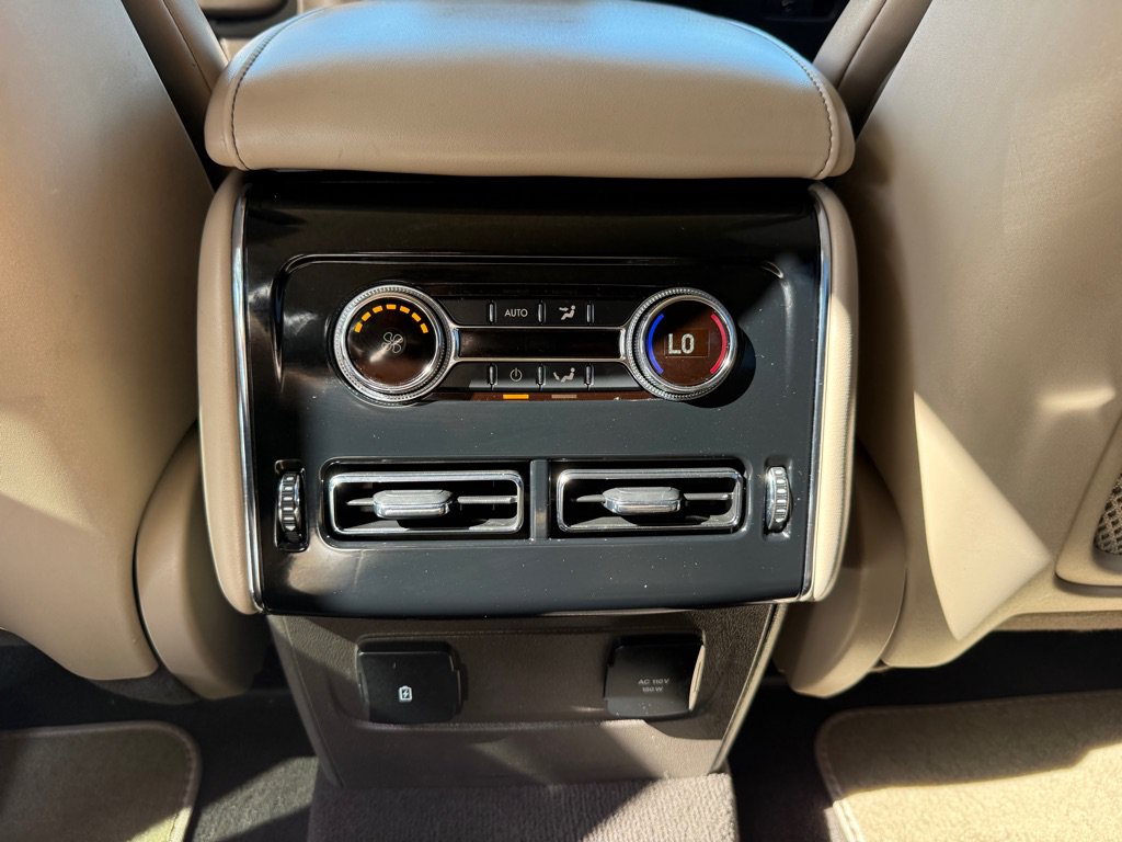Used 2022 Lincoln Aviator 2WD image 22