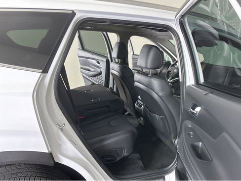 Used 2023 Hyundai Santa Fe SEL Premium image 34