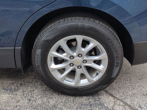 Used 2020 Chevrolet Equinox LT w/ Driver Convenience Package image 34