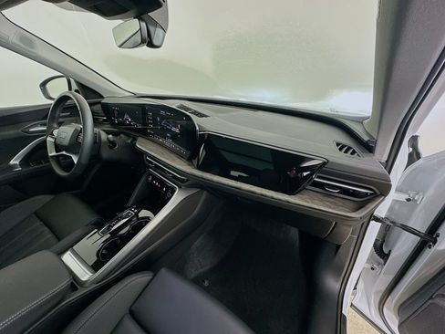 Used 2025 Audi Q5 Premium Plus w/ Premium Plus AWD/4WD image 48