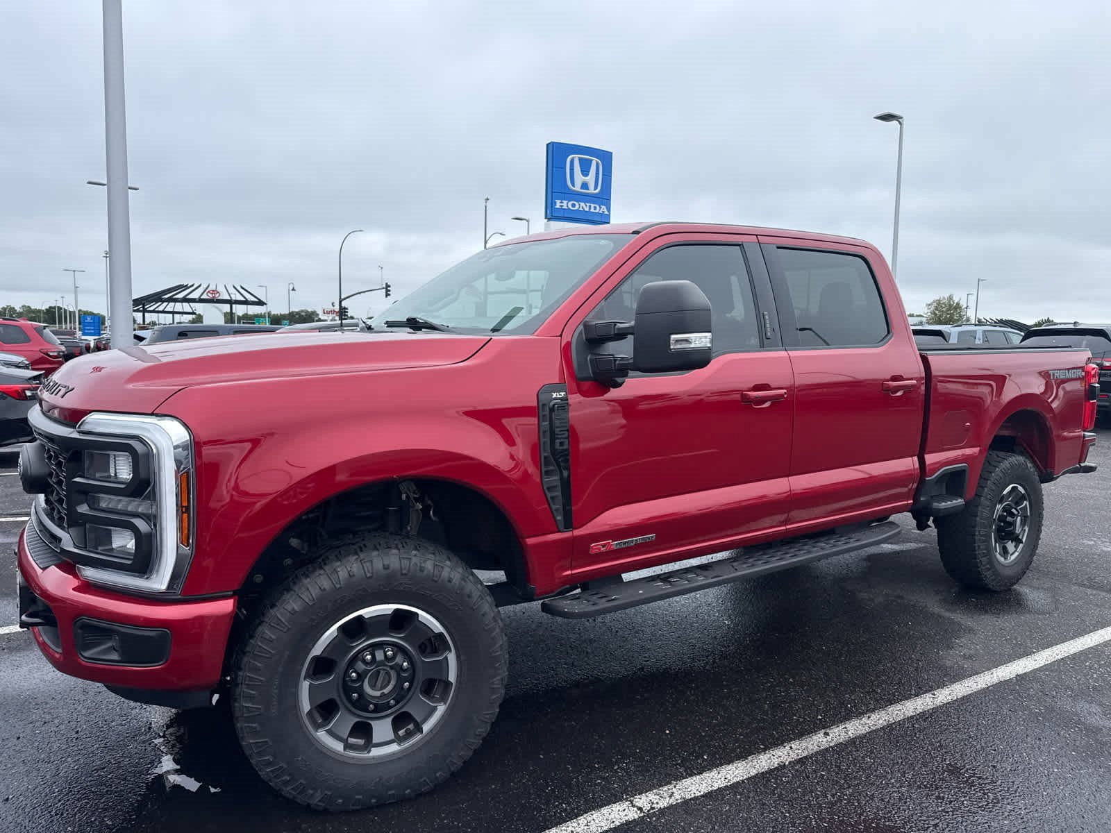 Used 2024 Ford F250 XLT w/ Tremor Off-Road Package AWD/4WD image 7