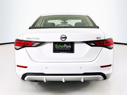 Used 2023 Nissan Sentra SV image 7