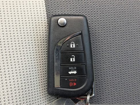Used 2024 Toyota Corolla LE FWD image 25