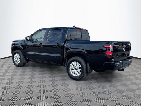 Used 2024 Nissan Frontier SV w/ SV Convenience Package RWD image 7