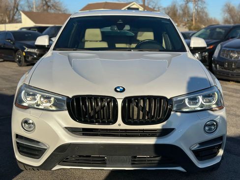Used 2018 BMW X4 xDrive28i image 3