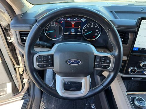 Used 2024 Ford Expedition Limited AWD/4WD image 11