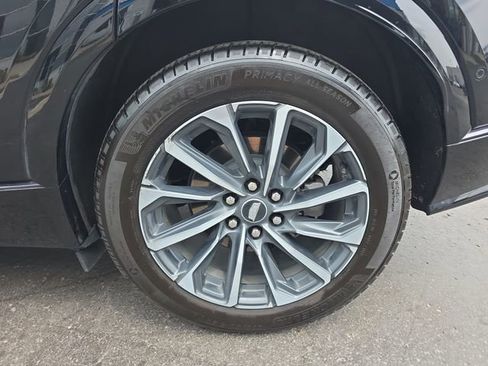 Certified 2024 Cadillac Lyriq Sport AWD/4WD image 34