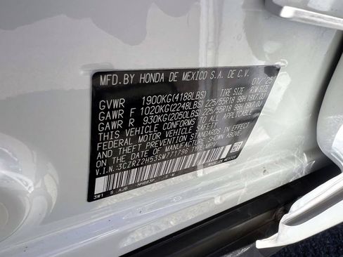 Used 2025 Honda HR-V Sport image 16