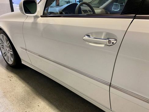 Used 2008 Mercedes-Benz E 350 Sedan image 33