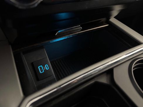 Used 2022 Ford F250 Lariat image 51