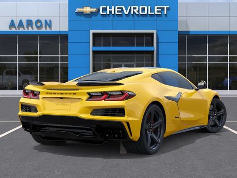 New 2025 Chevrolet Corvette E-Ray w/ ZER Performance Package AWD/4WD image 5