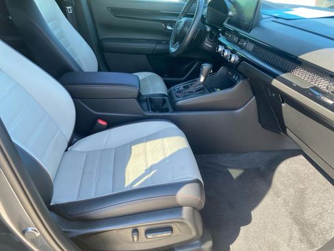 Used 2024 Honda CR-V Sport Touring image 32