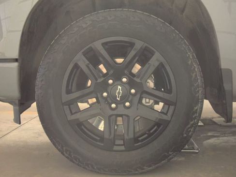 Used 2024 Chevrolet Silverado 1500 RST image 10