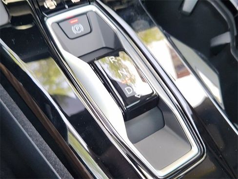 New 2025 Audi Q5 2.0T Premium Plus image 18