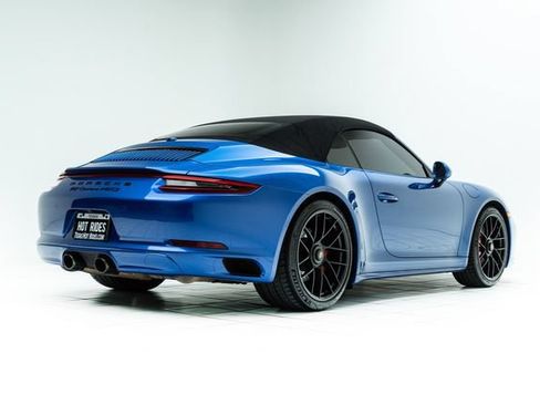 Used 2018 Porsche 911 Carrera 4 GTS AWD/4WD image 13