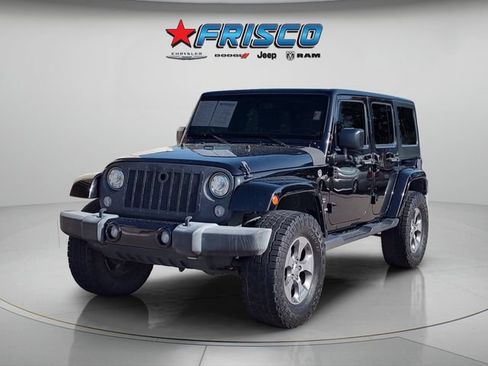 Used 2017 Jeep Wrangler Unlimited Sahara w/ Connectivity Group AWD/4WD image 2