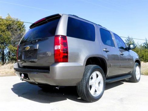 Used 2013 Chevrolet Tahoe LS image 7