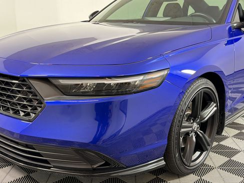 Used 2024 Honda Accord Sport image 9