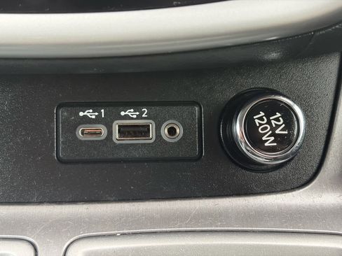 Certified 2021 Nissan Murano S image 26