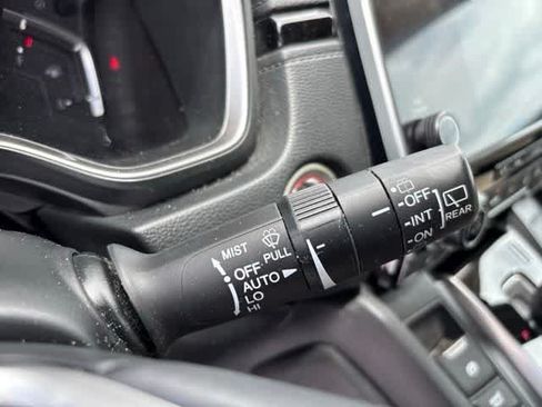 Used 2022 Honda CR-V Touring image 14