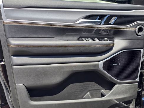 New 2026 Jeep Grand Wagoneer L 4WD image 35