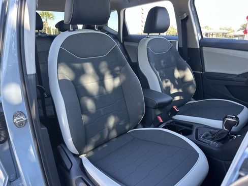 New 2026 Volkswagen Taos SE image 25