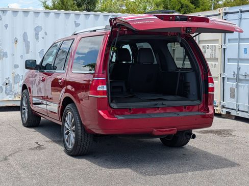 Used 2014 Lincoln Navigator 2WD image 13