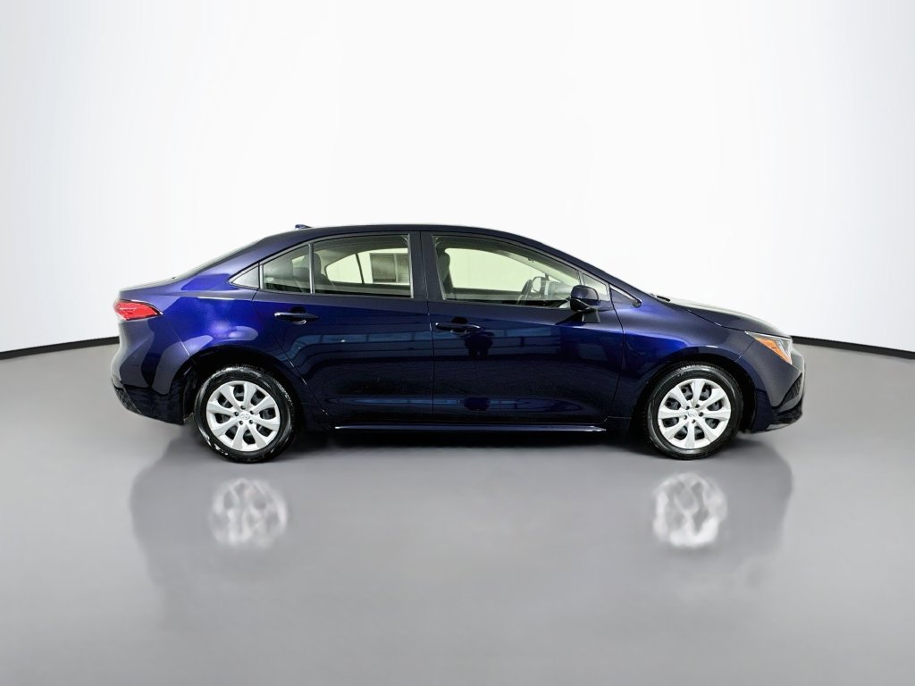 Used 2024 Toyota Corolla LE FWD image 9