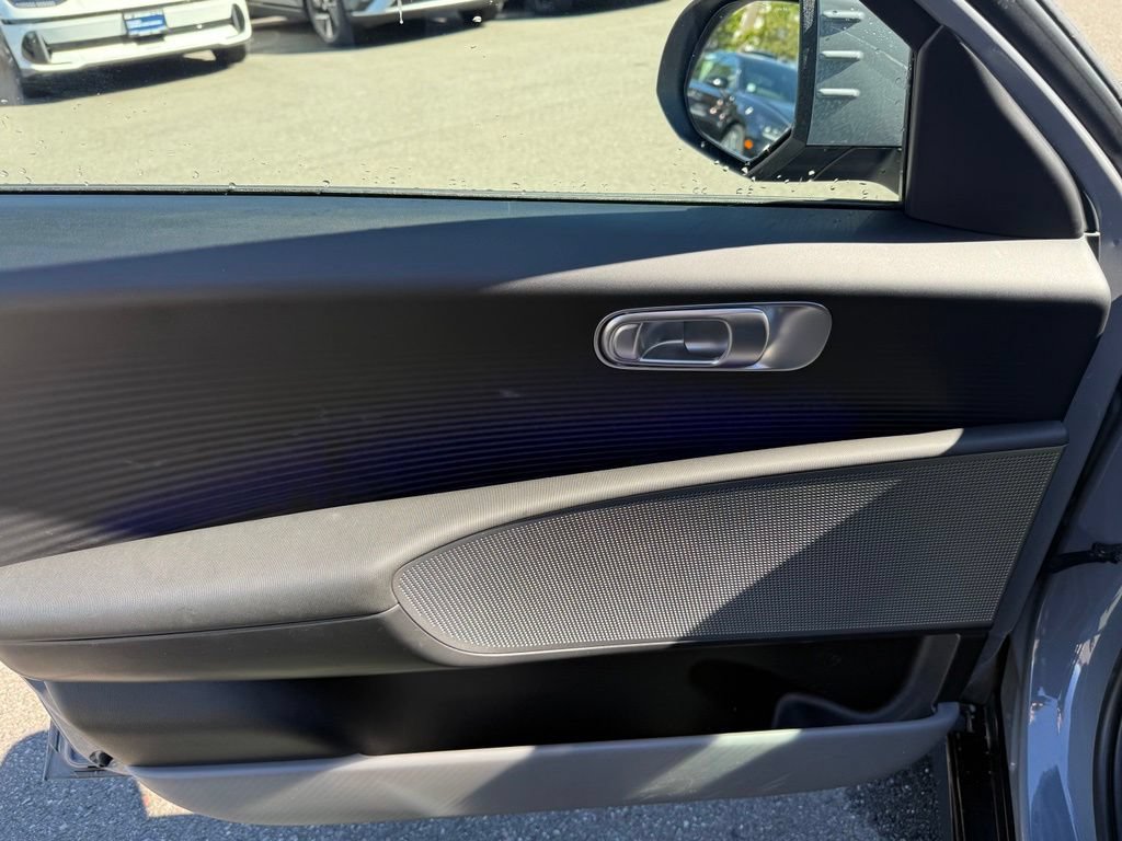 Used 2025 Hyundai Ioniq 6 SEL AWD/4WD image 21