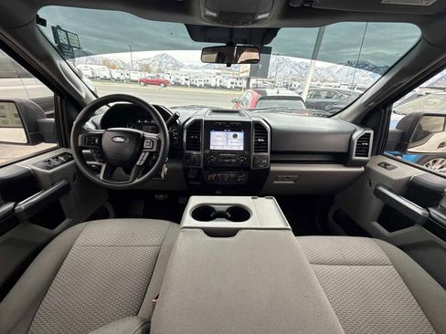 Used 2018 Ford F150 XLT w/ Trailer Tow Package image 15