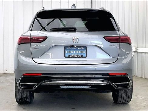 Certified 2025 Buick Envision Sport Touring image 4