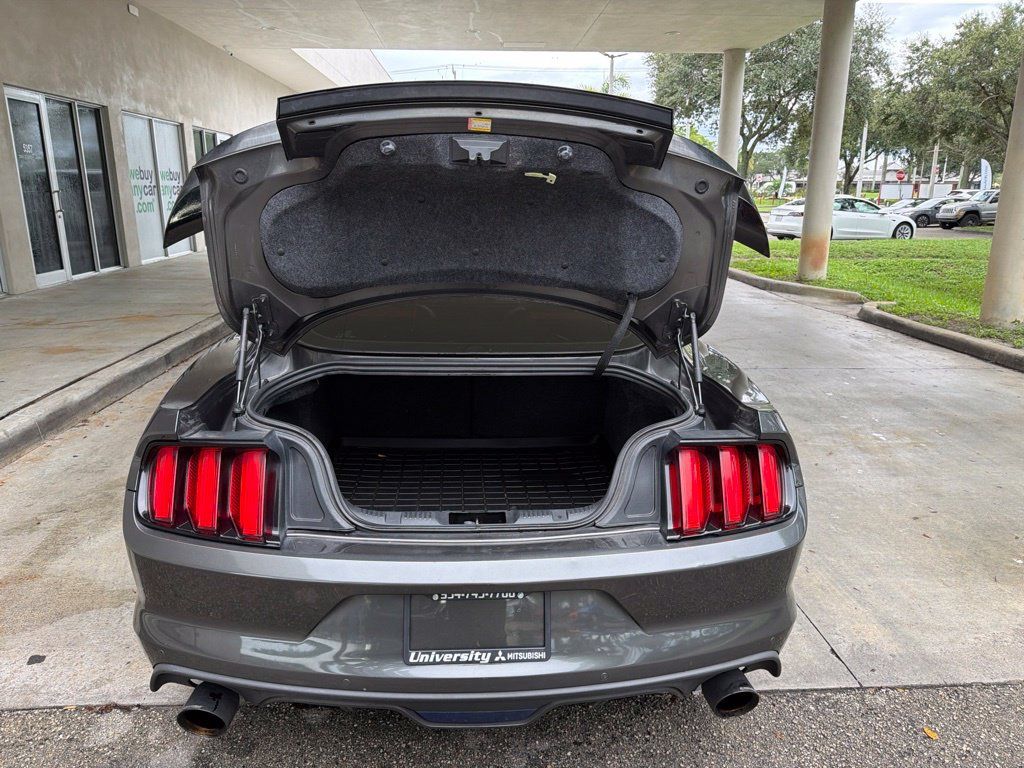 Used 2017 Ford Mustang GT Premium RWD image 28