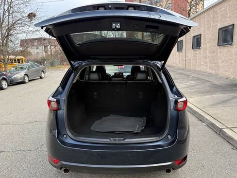 Used 2018 MAZDA CX-5 Touring w/ Preferred Equipment Package image 12