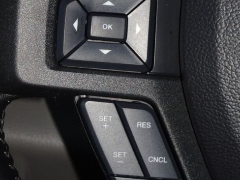 Used 2018 Ford F150 XLT w/ Equipment Group 302A Luxury image 19