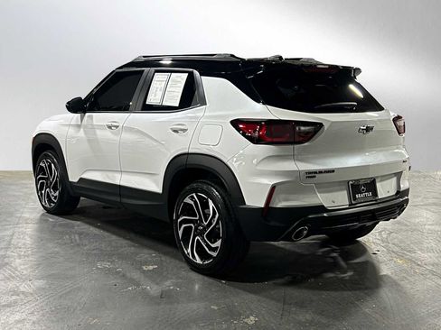 Used 2024 Chevrolet TrailBlazer RS w/ Convenience Package image 5