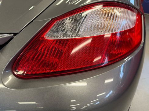 Used 2007 Porsche Cayman S RWD image 11